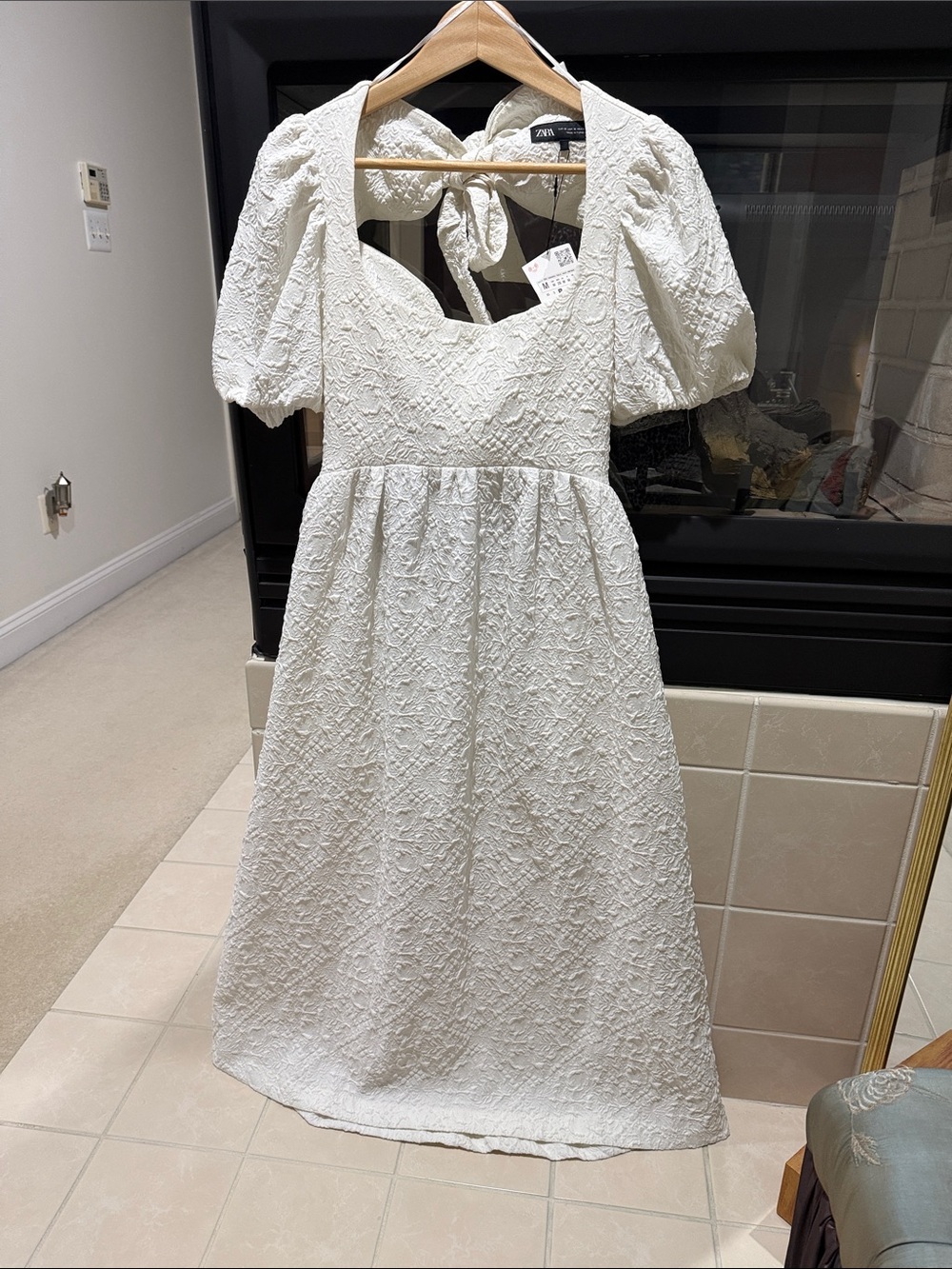 Zara Cream Textured Puff-Sleeve Midi Dress